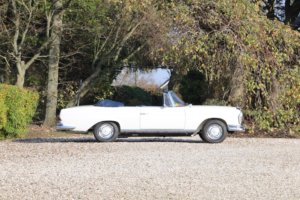 Real Art on Wheels | Mercedes-Benz 250 SE Cabriolet