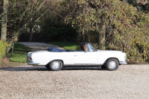 Real Art on Wheels | Mercedes-Benz 250 SE Cabriolet