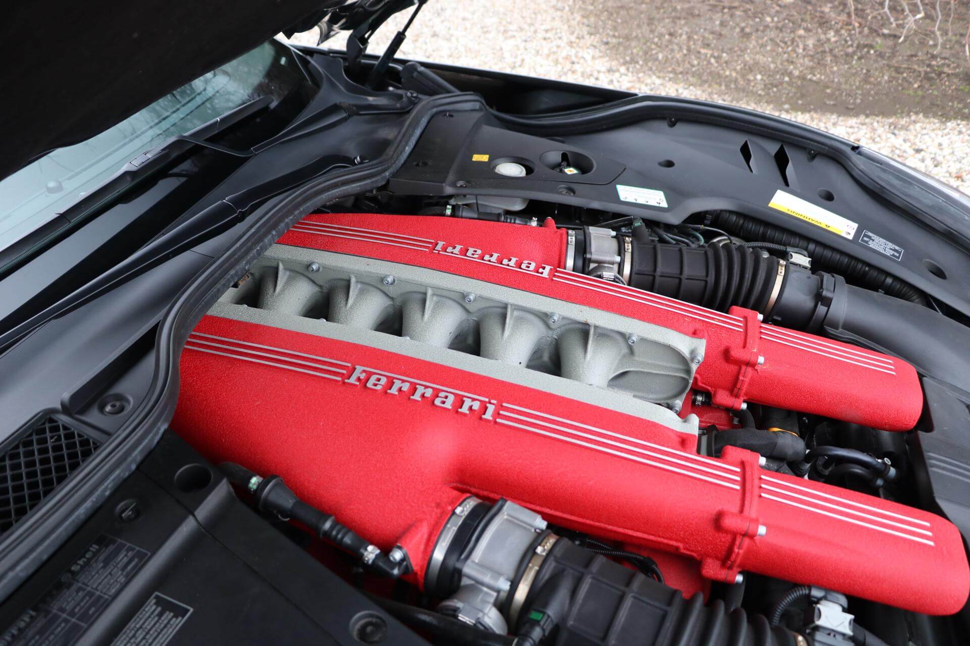 Real Art on Wheels | Ferrari F12