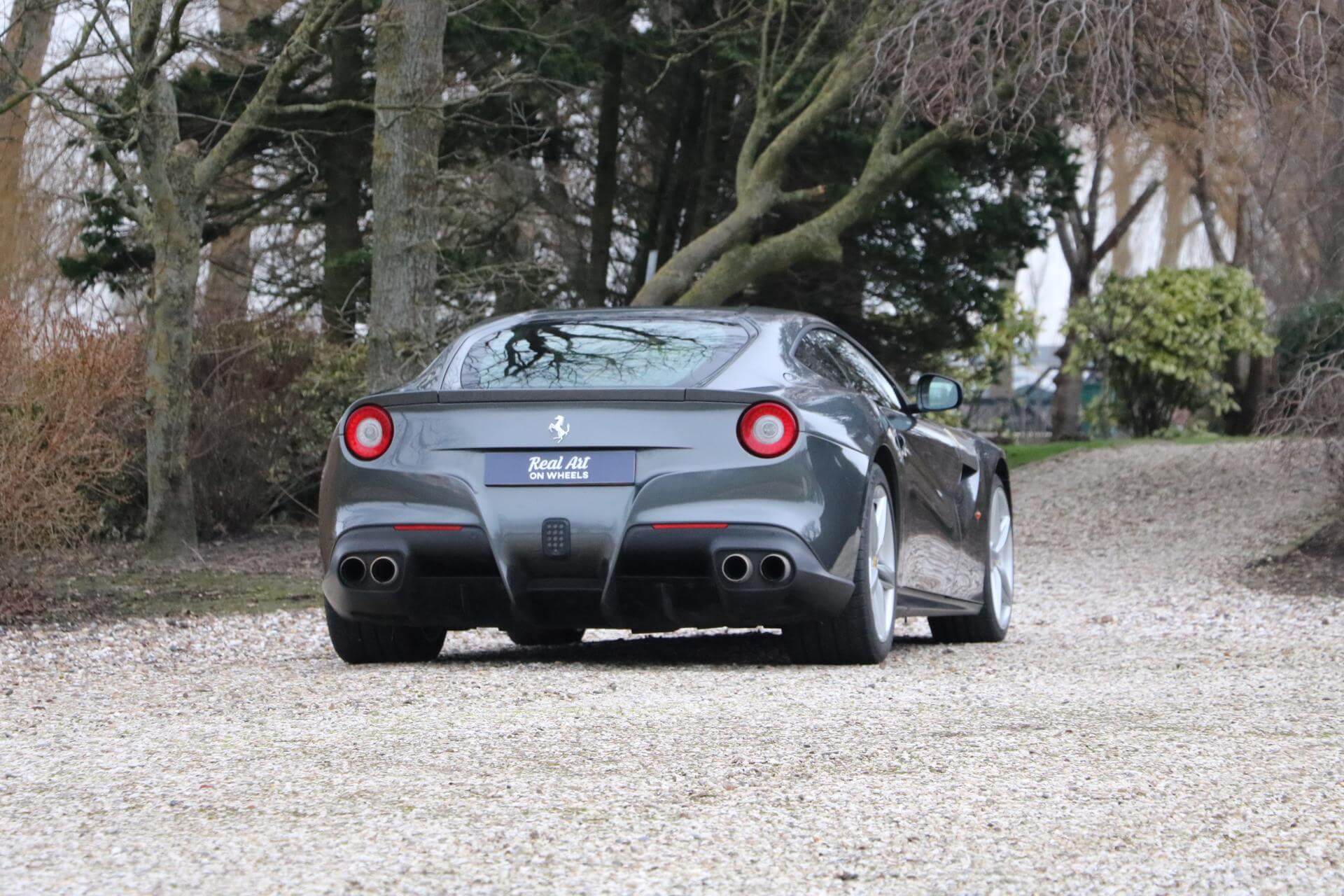 Real Art on Wheels | Ferrari F12