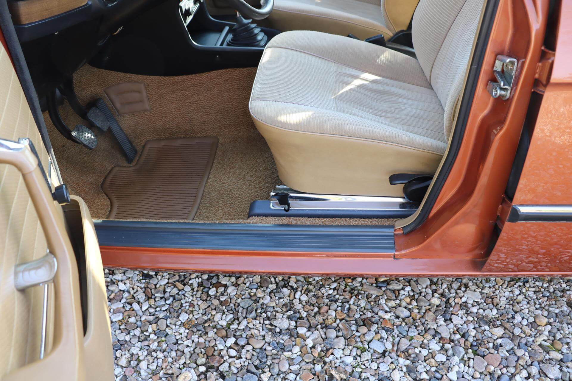 Real Art on Wheels | 1978 BMW 520