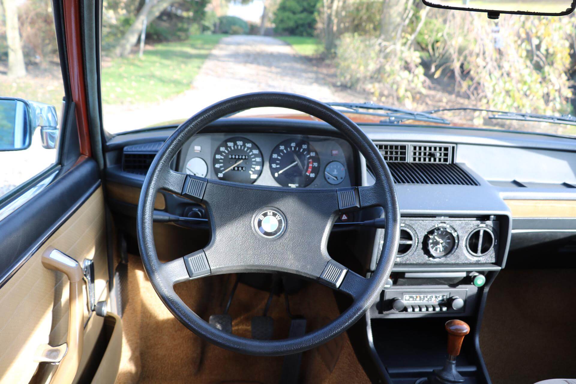 Real Art on Wheels | 1978 BMW 520