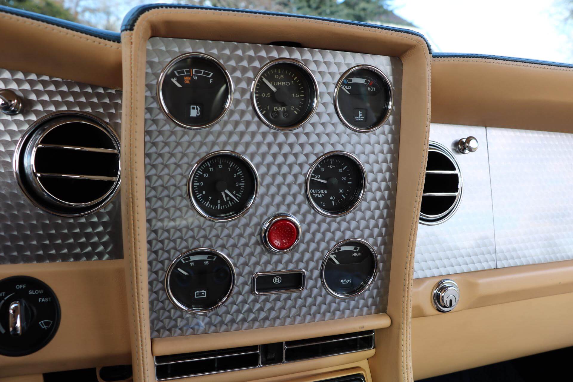 Real Art on Wheels | 1999 Bentley Continental T