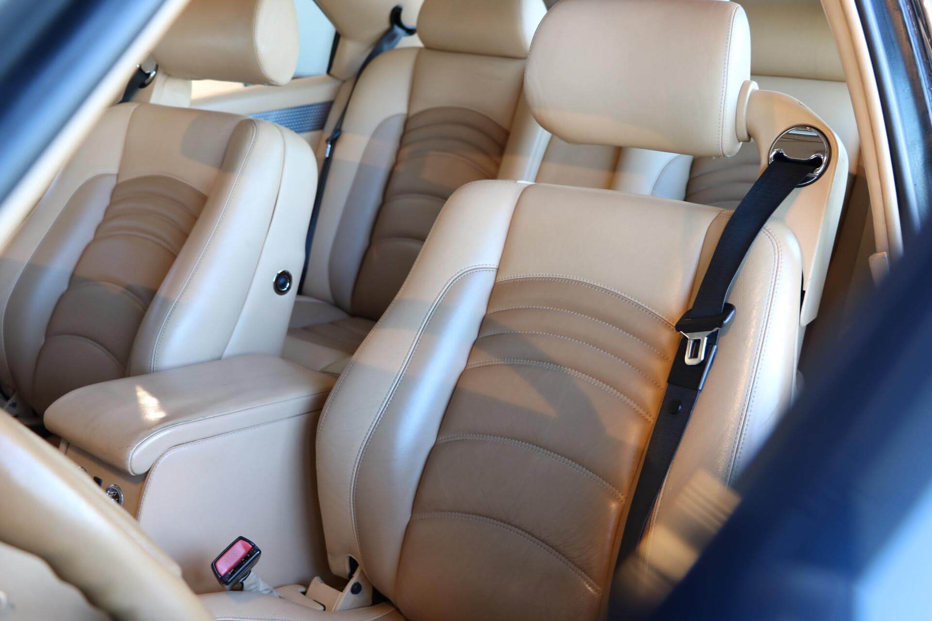 Real Art on Wheels | 1999 Bentley Continental T