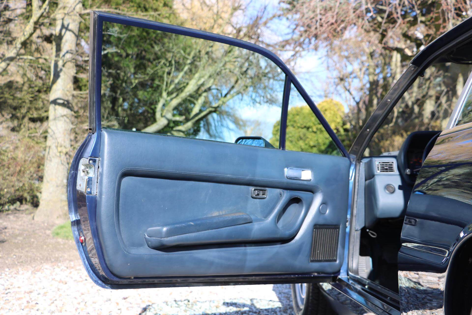 Real Art on Wheels | 1986 Ferrari 412