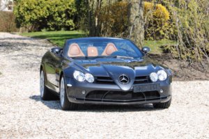 Real Art on Wheels | Mercedes-Benz SLR McLaren Roadster