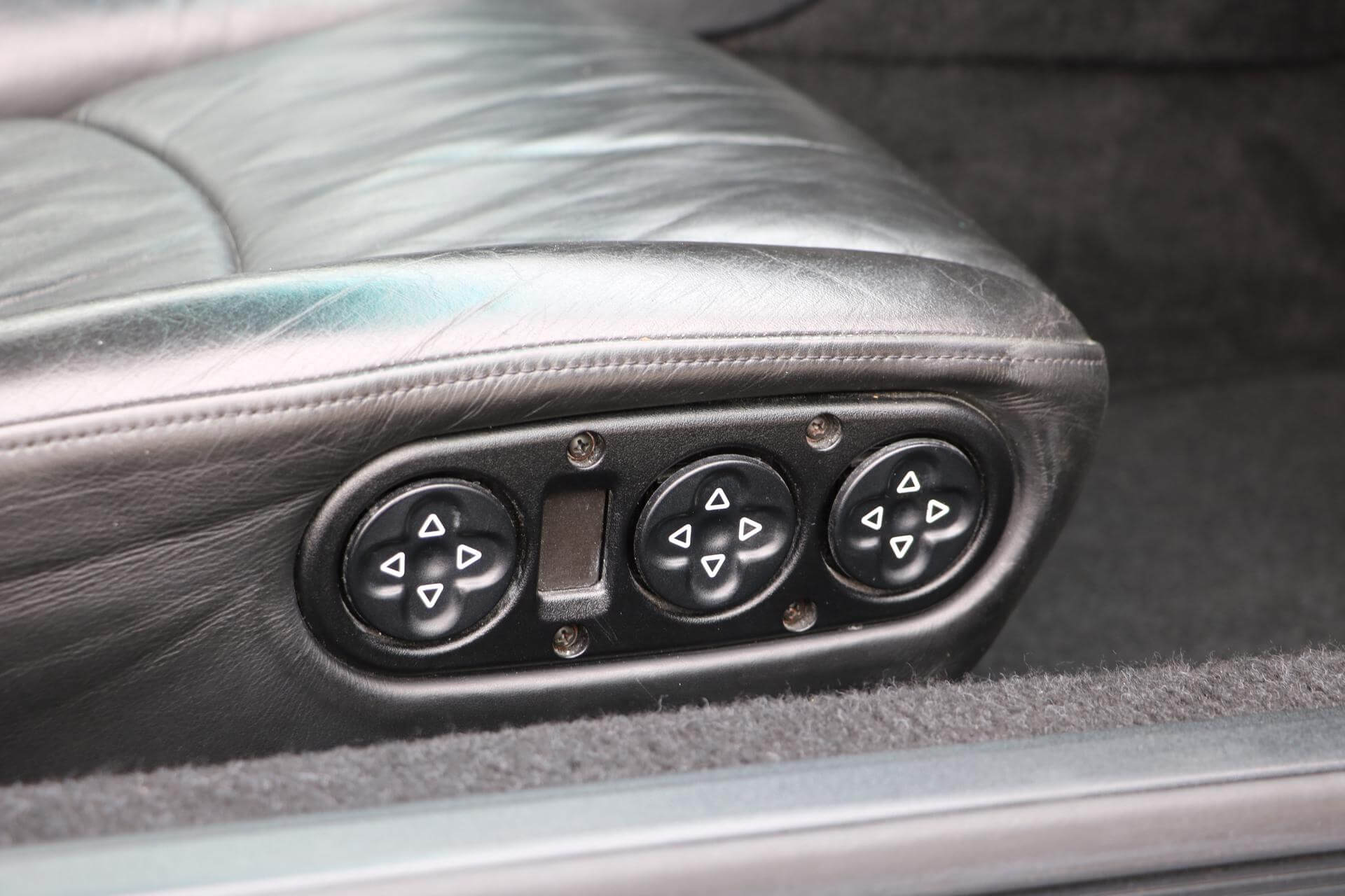 Real Art on Wheels | Porsche 993 Turbo