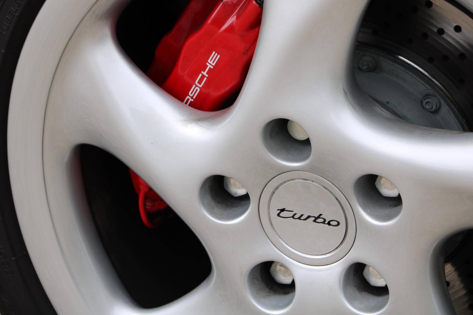 Real Art on Wheels | Porsche 993 Turbo