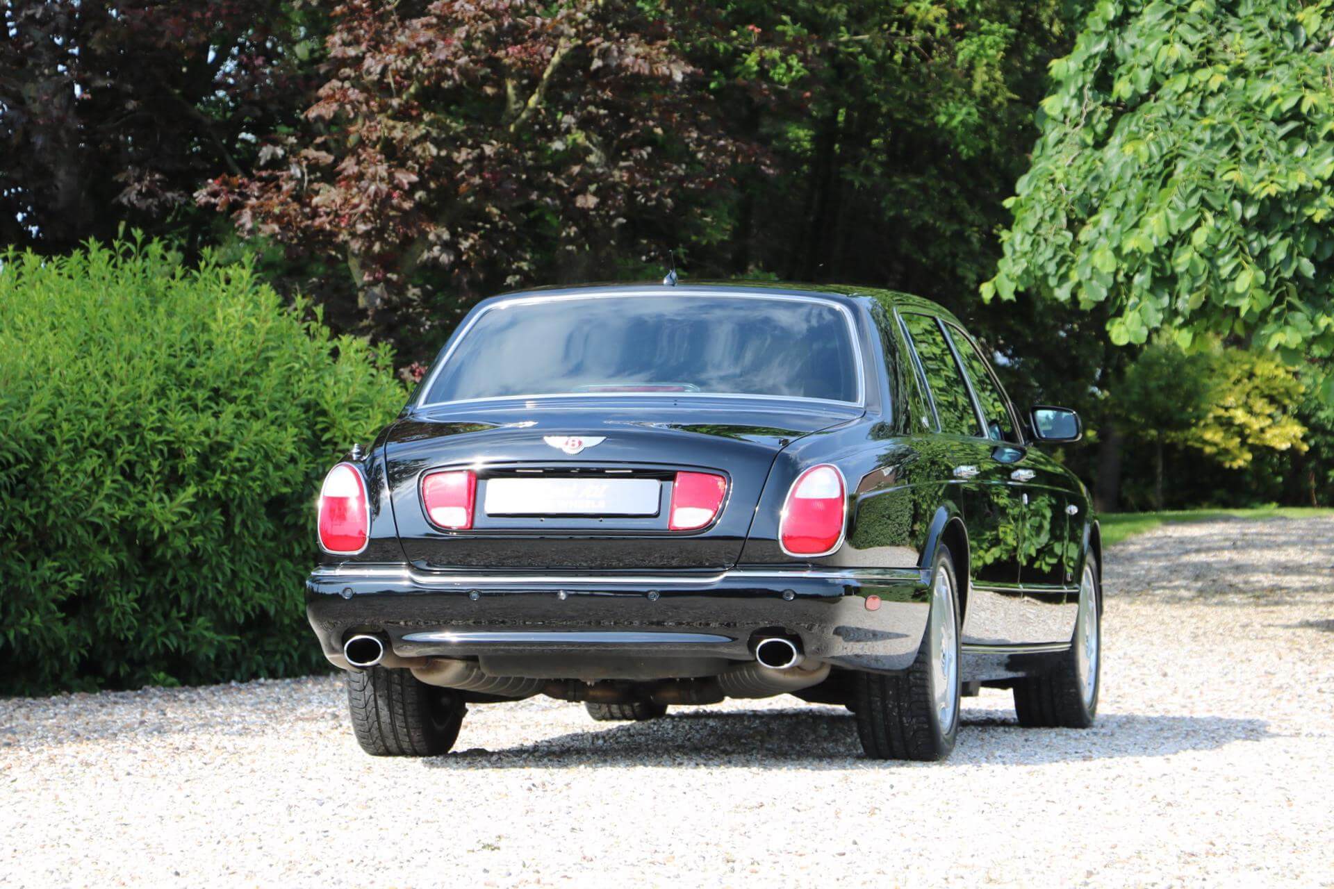 Real Art on Wheels | Bentley Arnage RL