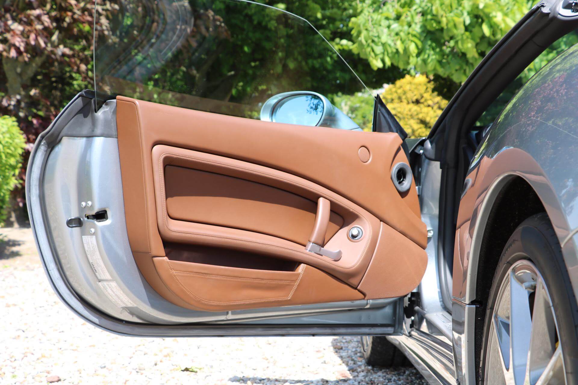 Real Art on Wheels | Ferrari California