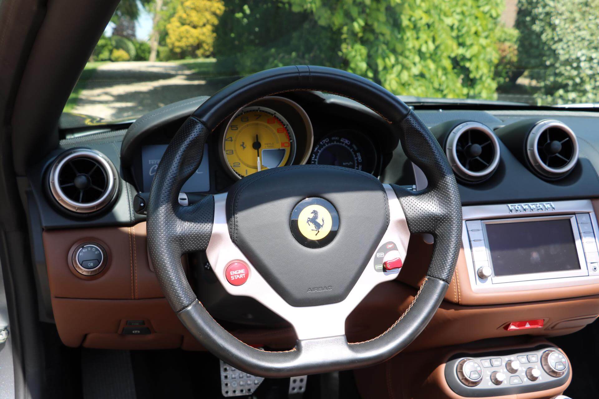 Real Art on Wheels | Ferrari California