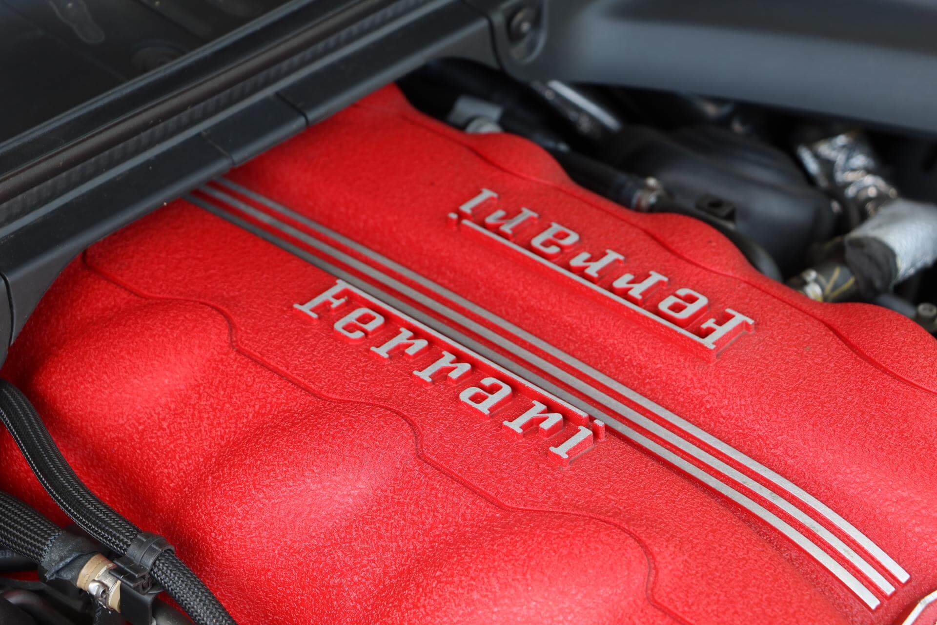 Real Art on Wheels | Ferrari California