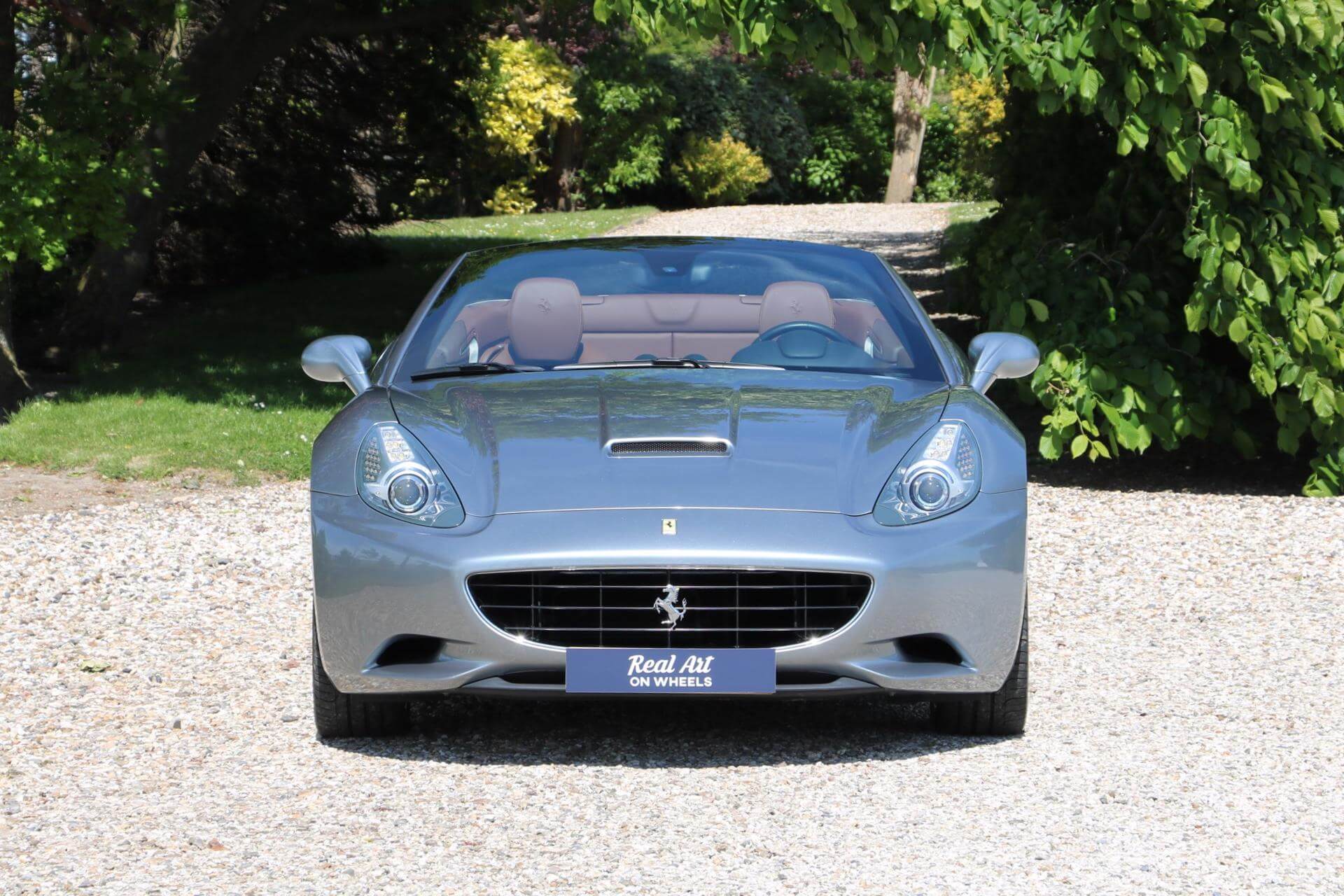 Real Art on Wheels | Ferrari California