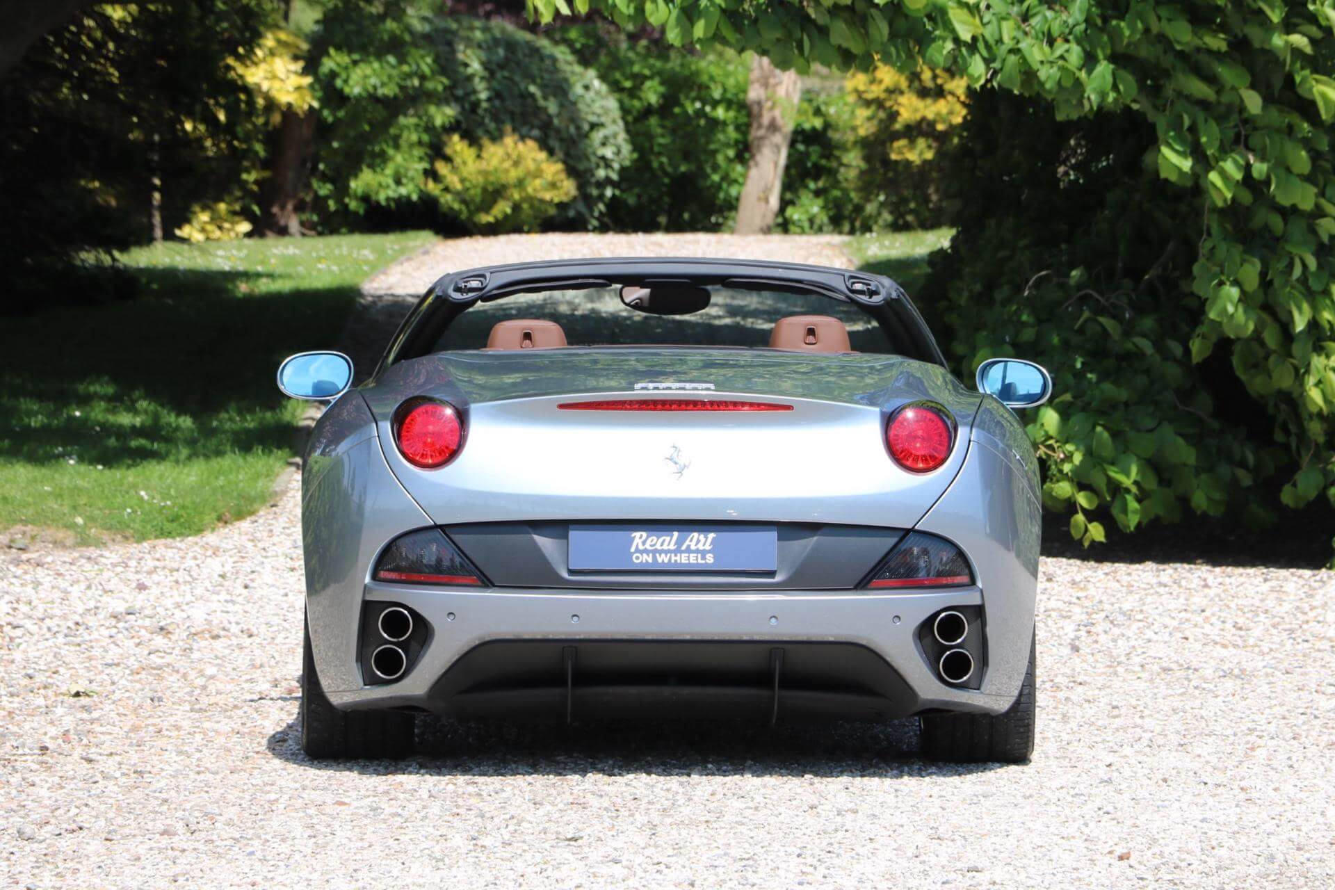Real Art on Wheels | Ferrari California