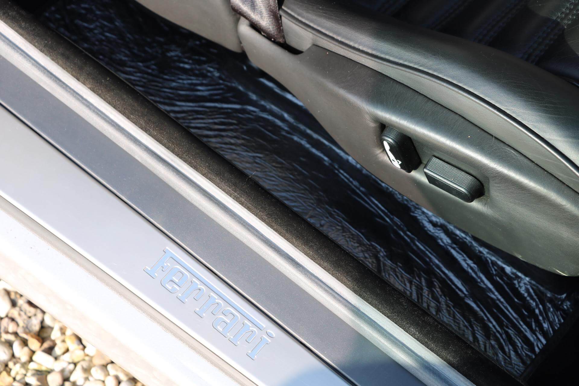 Real Art on Wheels | 1998 Ferrari 550 Maranello