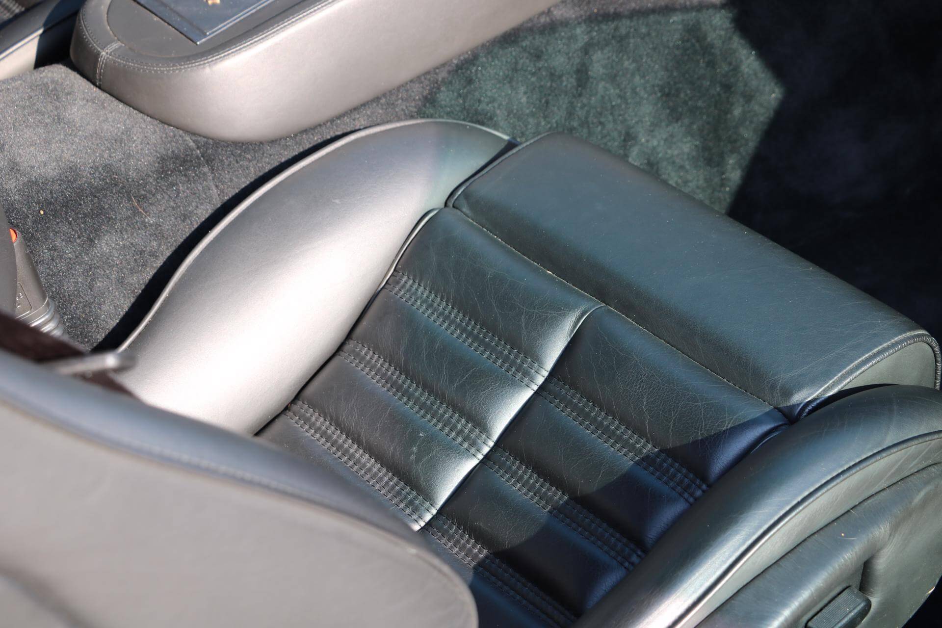 Real Art on Wheels | 1998 Ferrari 550 Maranello