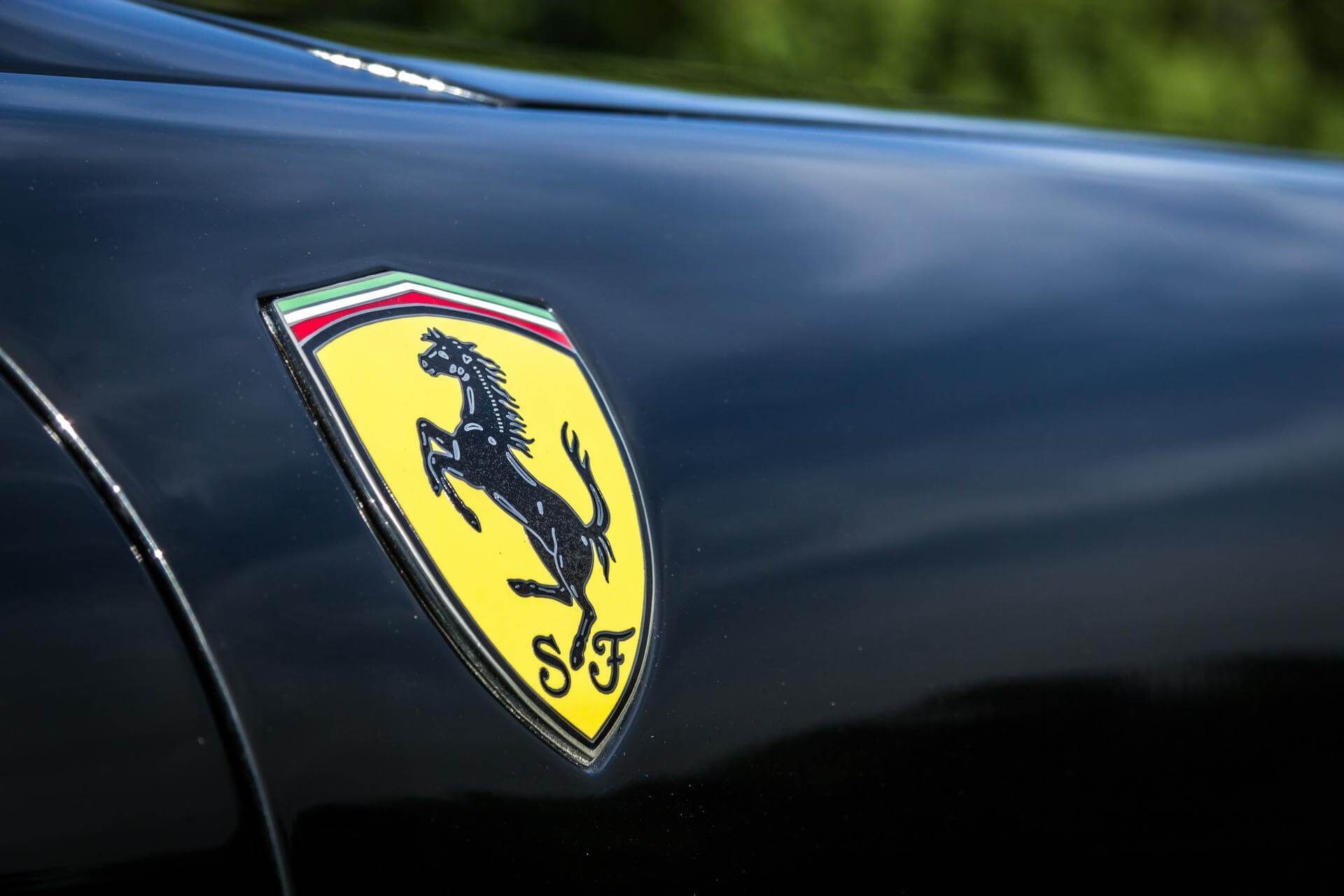 Real Art on Wheels | 2003 Ferrari 575M Maranello