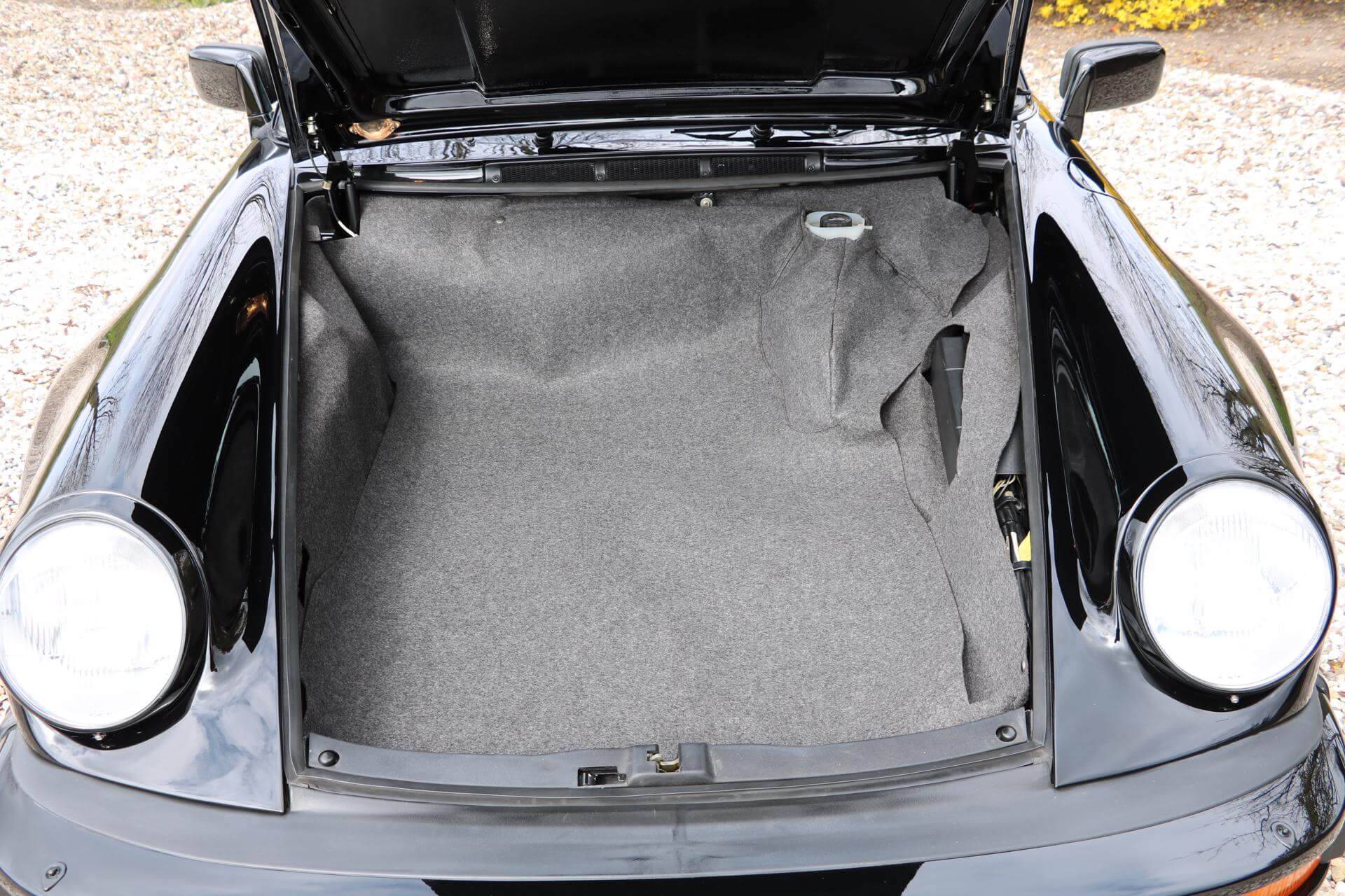 Real Art on Wheels | 1985 Porsche 911 Turbo