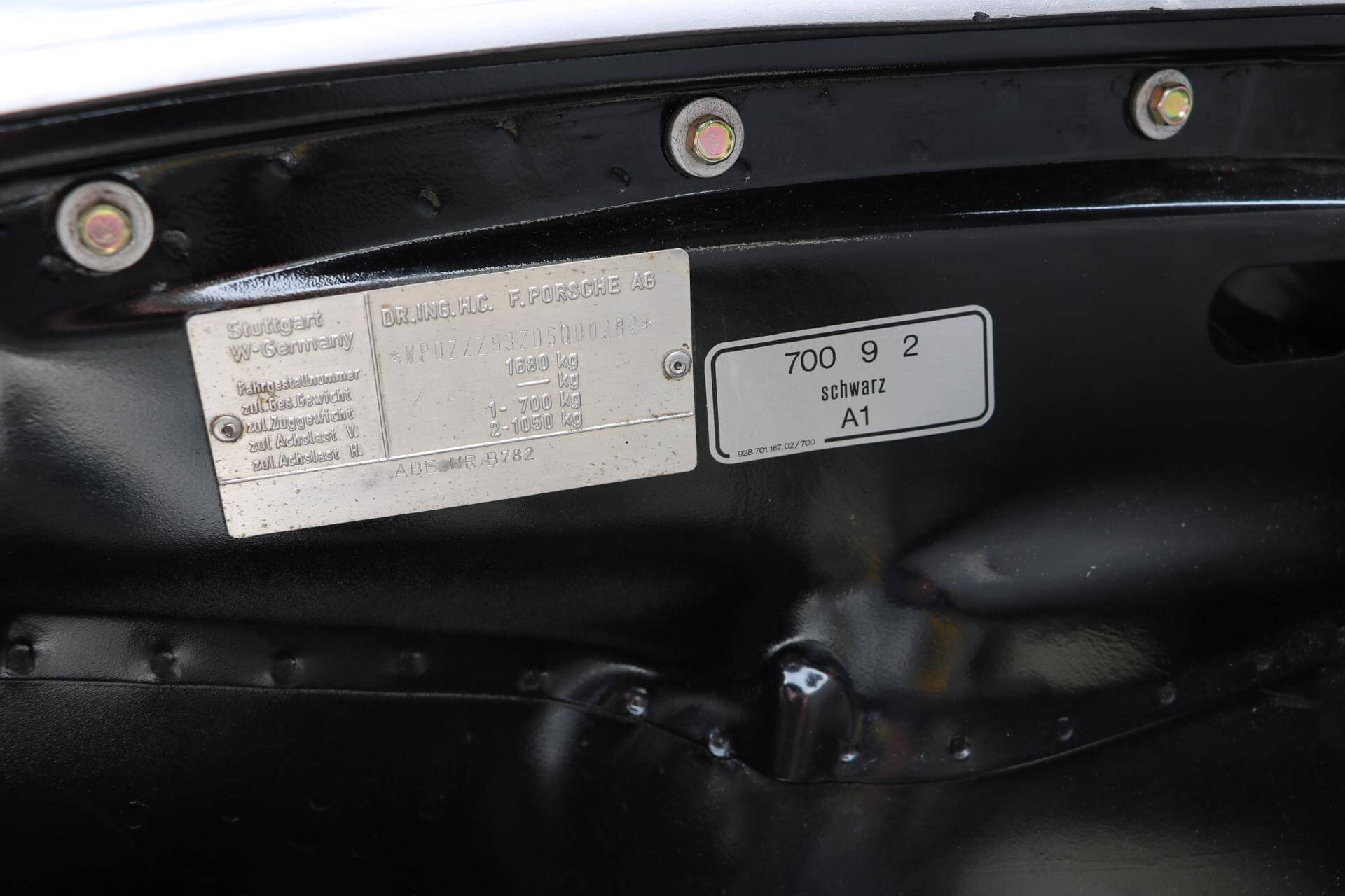 Real Art on Wheels | 1985 Porsche 911 Turbo