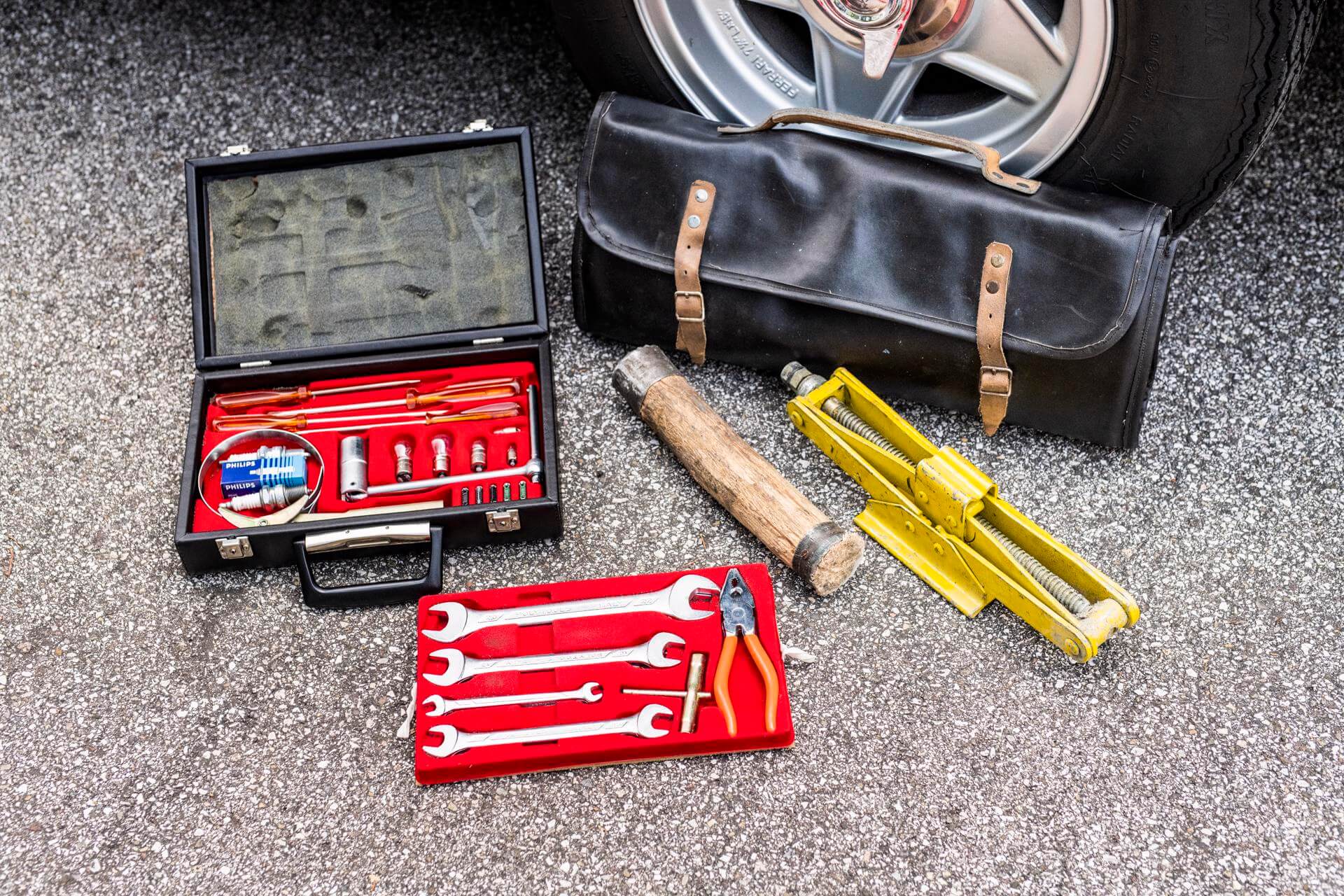 Real Art on Wheels | Ferrari 365 GT4 2+2