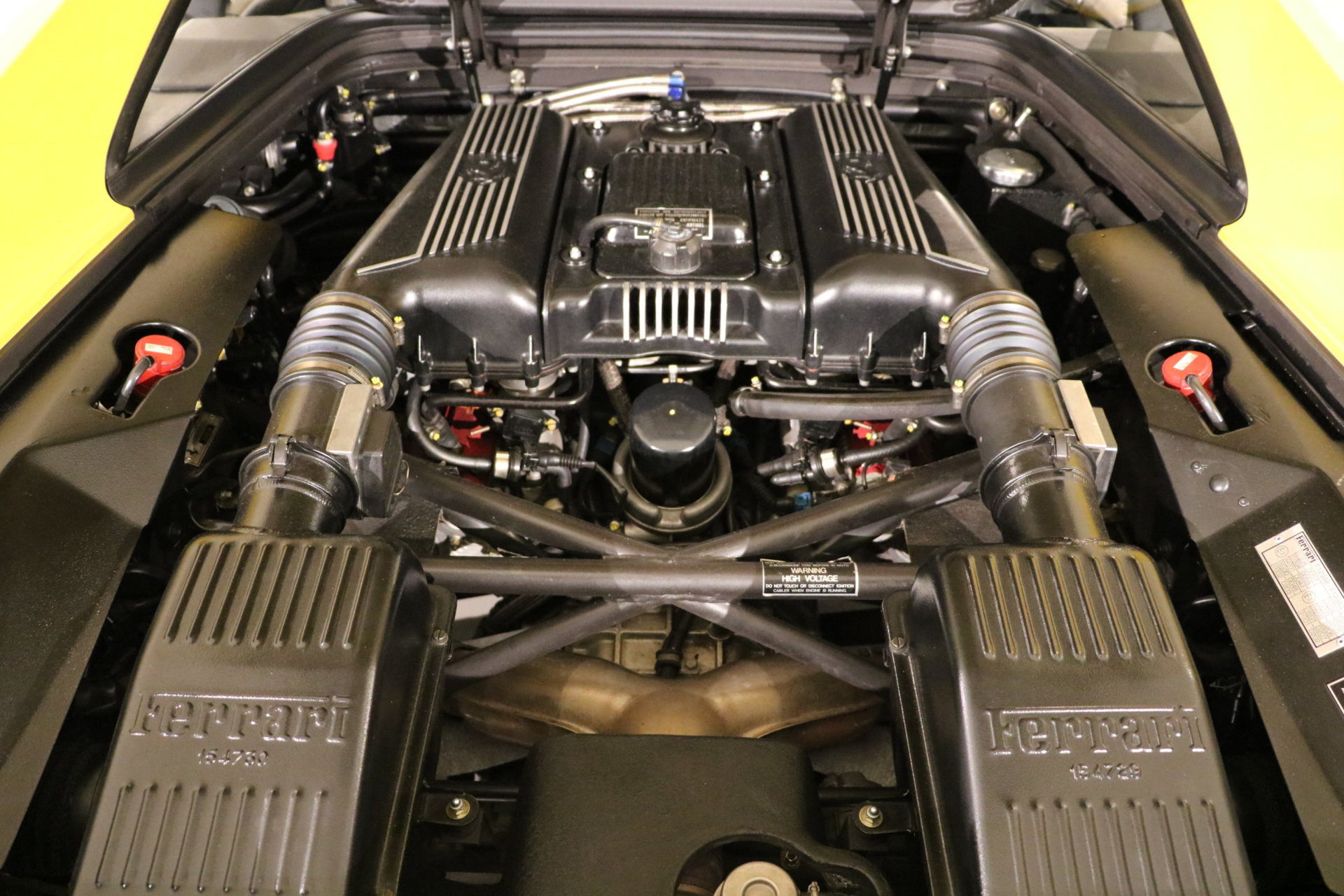 Real Art on Wheels | Ferrari F355 GTS Giallo Modena